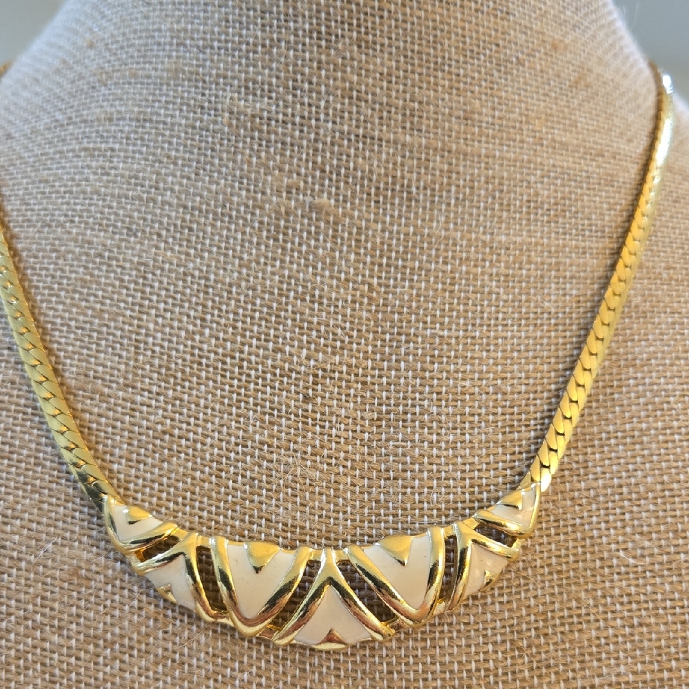 Vintage Avon Gold-tone and White Enamel Necklace